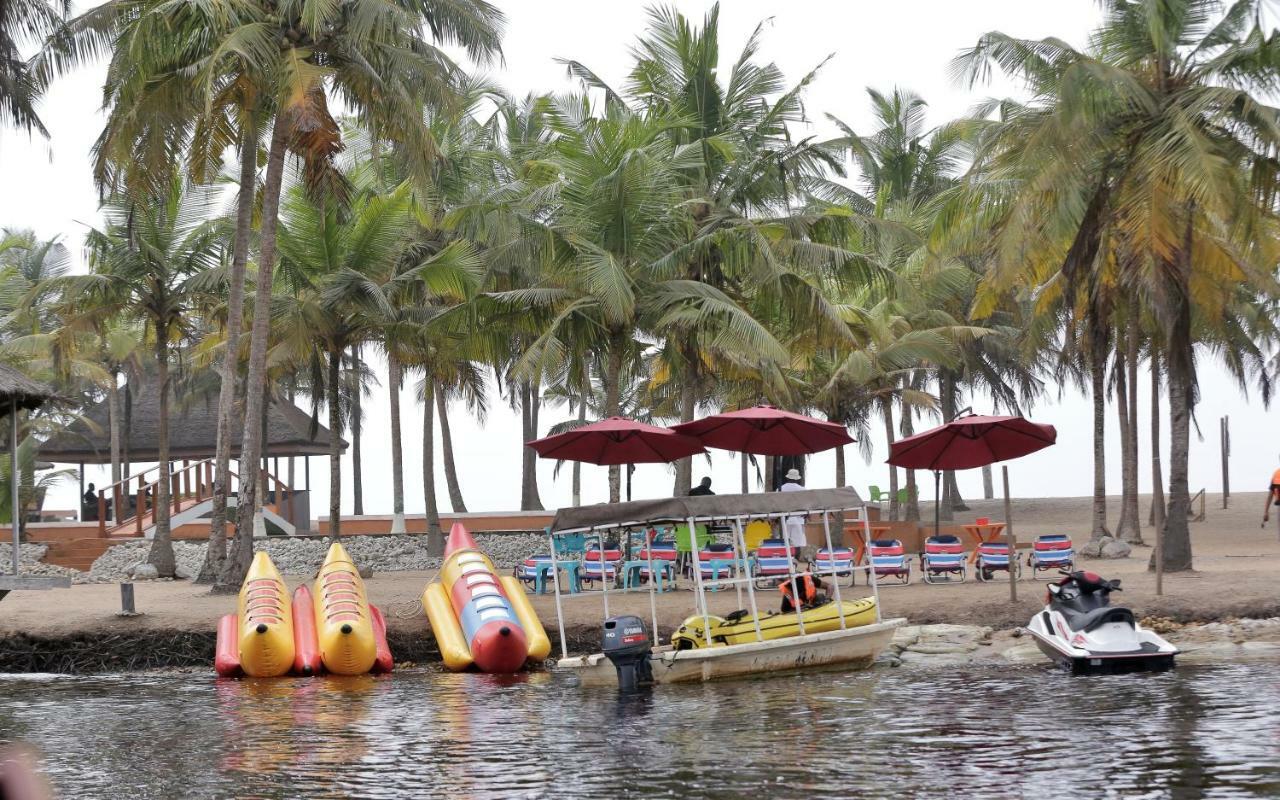 Maaha Beach Resort Anochi Bagian luar foto